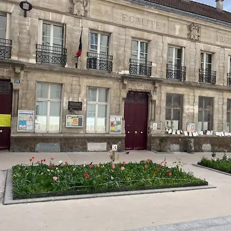Appartement Calm In Great Location *