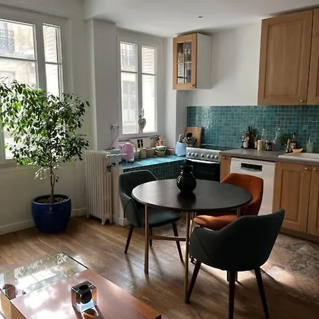 Calm In Great Location Appartement